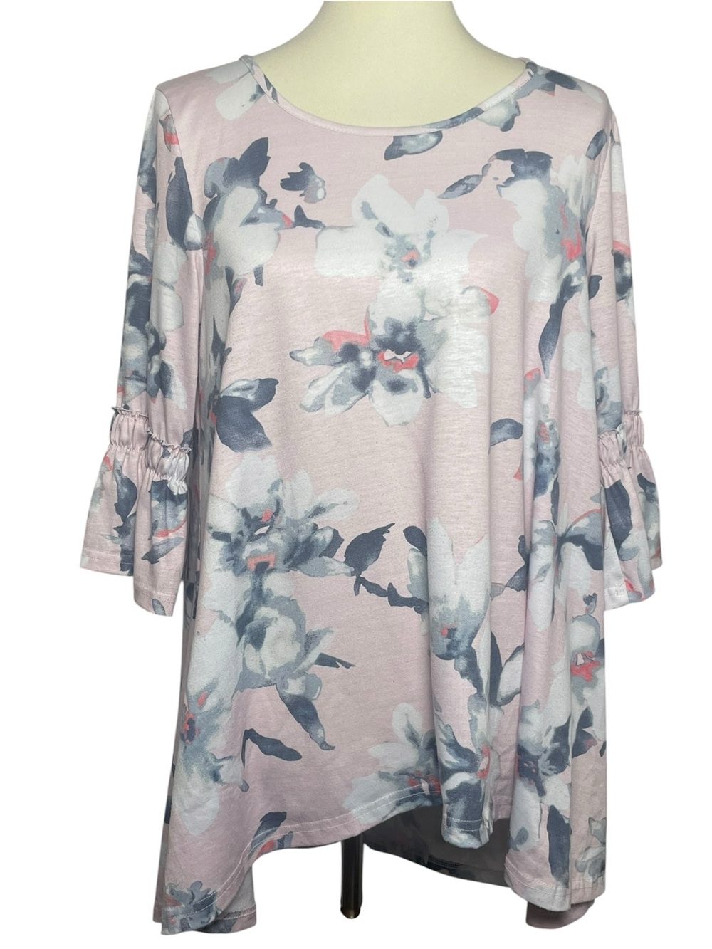 Women's Pink Floral Ruffle Sleeve Top - Picture 2 of 6